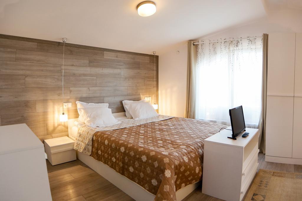 Отель Twin House Огняново Экстерьер фото