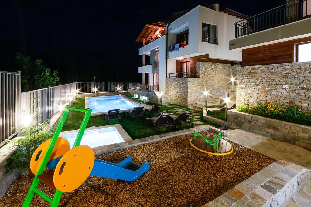 Отель Twin House Огняново Экстерьер фото